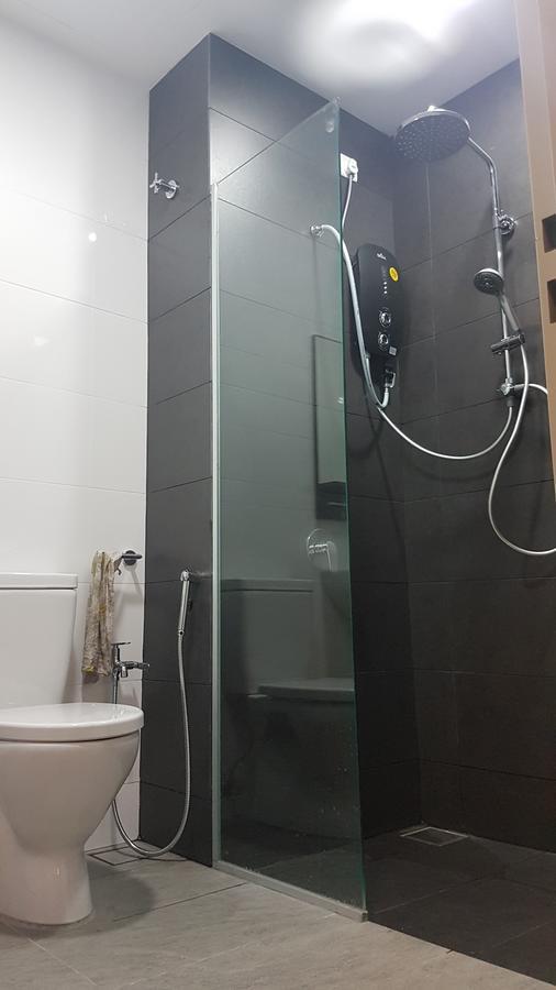 Utropolis By Miric Apartment Shah Alam Bagian luar foto