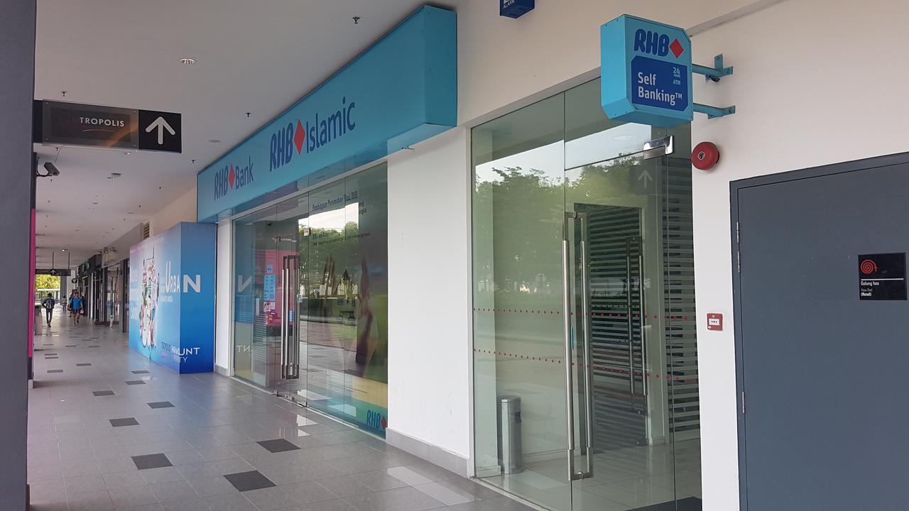 Utropolis By Miric Apartment Shah Alam Bagian luar foto